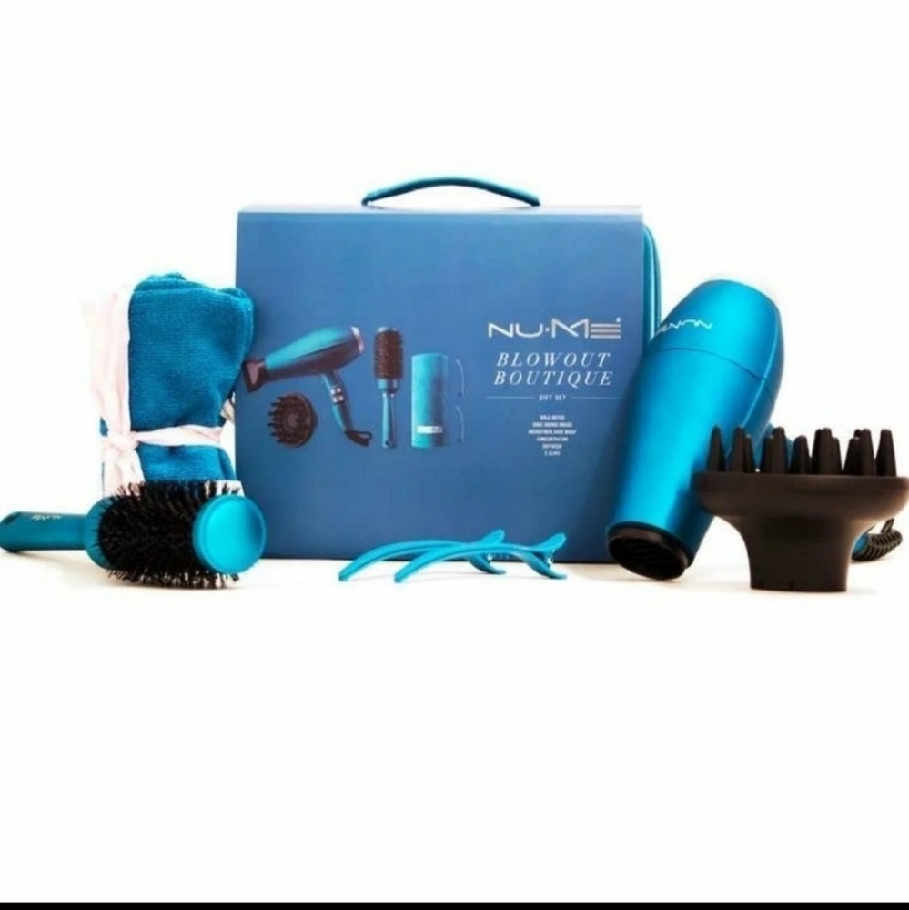 NuMe Blowout Boutique Gift Set